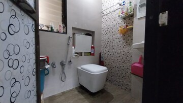 Bathroom in 2 BHK Apartment at Lodha Paradise, Majiwada – for Rent