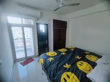 2 BHK Apartment For Rent in Aman Vihar