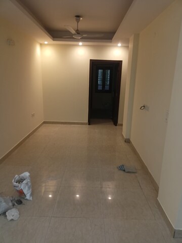 Room in 2 BHK Builder Floor at Lajpat Nagar 4 – for Rent