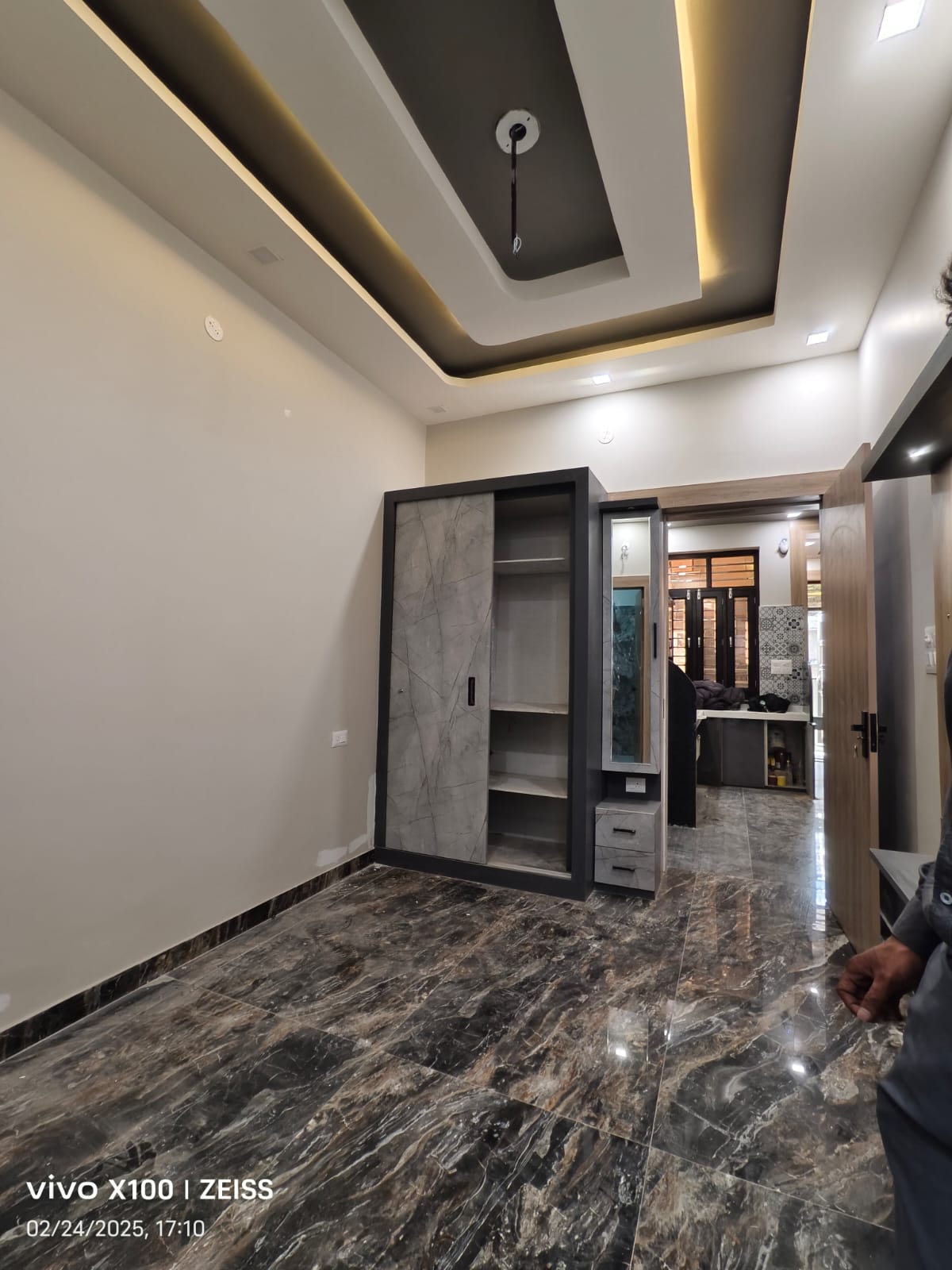 3.5 BHK + Extra Room Independent House For Sale in Vaishali Nagar