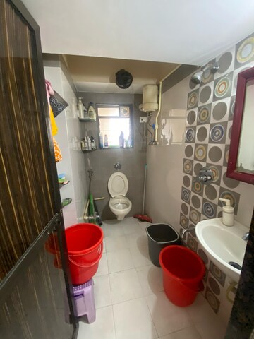 Bathroom in 2 BHK Apartment at Parshvanath Hansraj Height, Manpada – for Sale