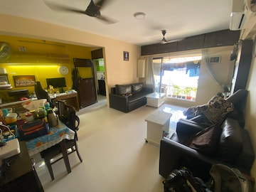 Master Bedroom in 2 BHK Apartment at Parshvanath Hansraj Height, Manpada – for Sale
