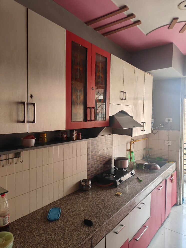 Kitchen, mahagun-mascot 3 Bedroom 1550 Sq.Ft. Apartment In Sain Vihar Ghaziabad 8314912