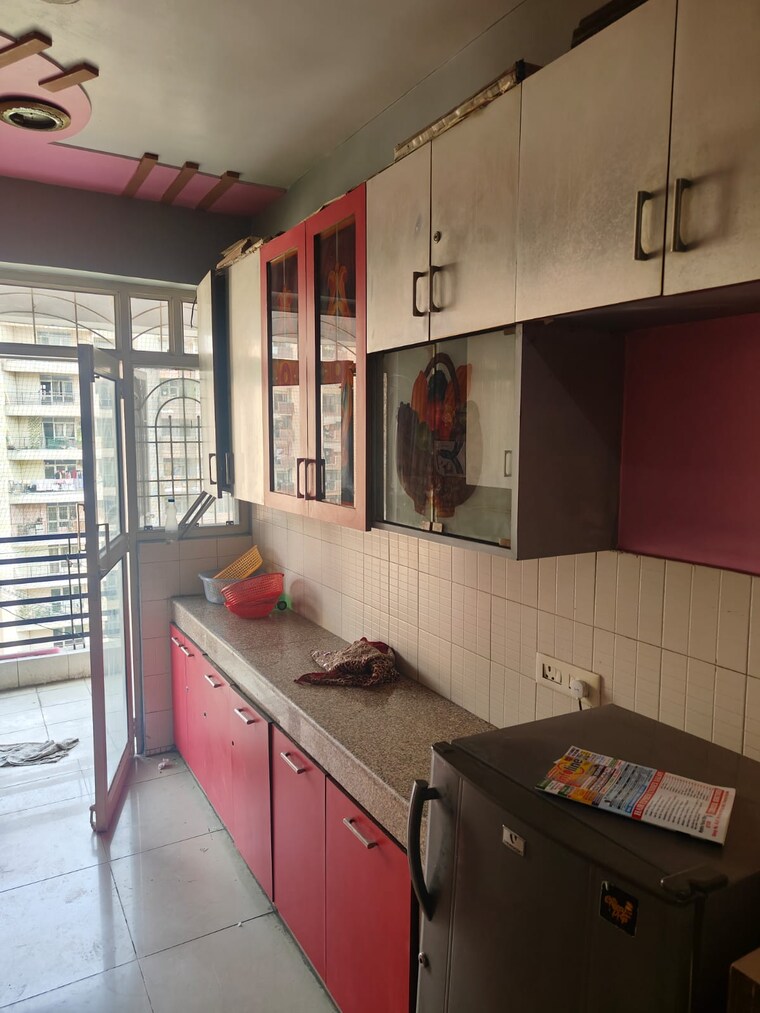 Kitchen, mahagun-mascot 3 Bedroom 1550 Sq.Ft. Apartment In Sain Vihar Ghaziabad 8314912