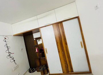 Furnished Amenities in 1 BHK Apartment at Ajmera Infinity, Electronic City Phase I – for Rent