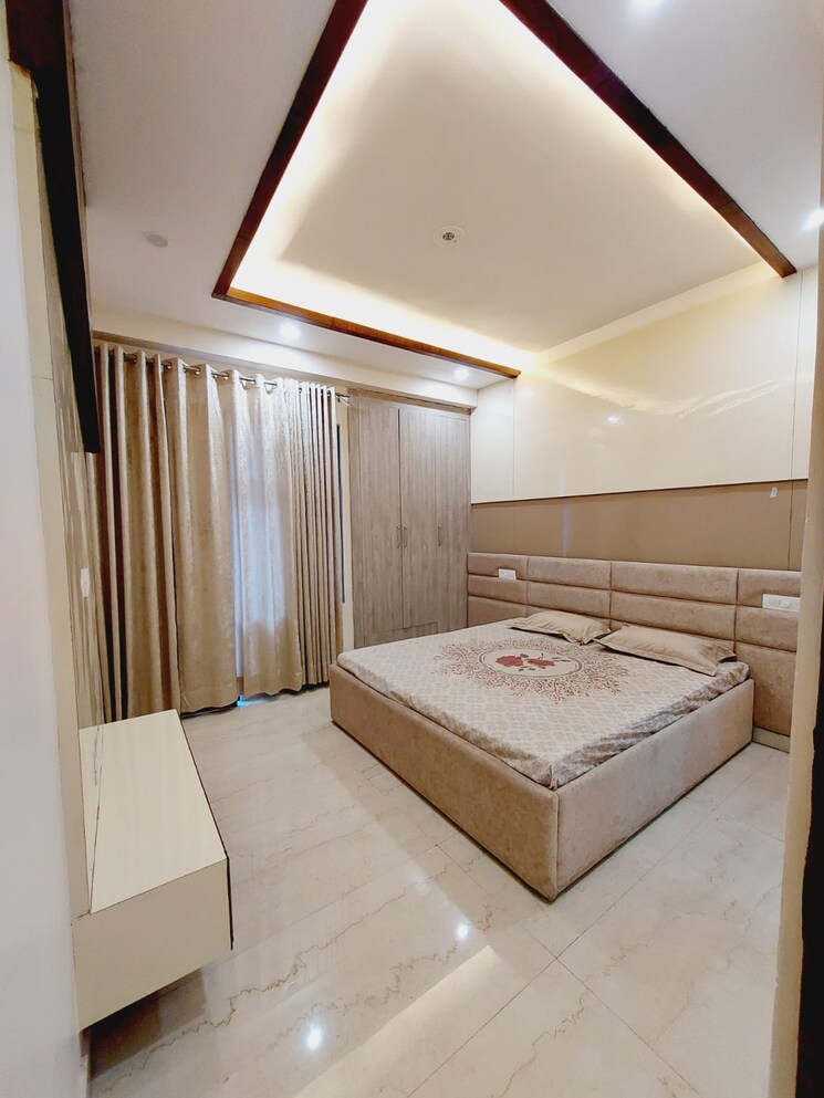 Bedroom, peer mucchalla 3 Bedroom 1350 Sq.Ft. Builder Floor In Peer Mucchalla Zirakpur 8315041