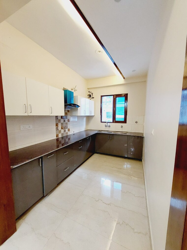 Kitchen, pir machalla 3 Bedroom 1350 Sq.Ft. Builder Floor In Pir Machalla Zirakpur 8315041