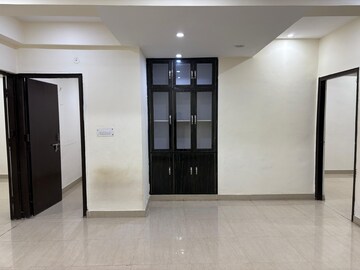 Room in 2.5 BHK Independent House at Sector 55 – for Rent