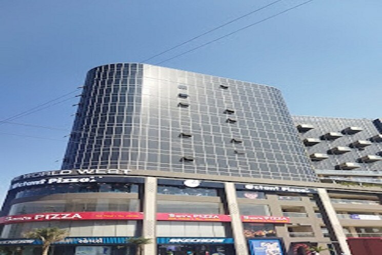 Exterior View, ambli Commercial Showroom 1600 Sq.Ft. In Ambli Ahmedabad 8315018