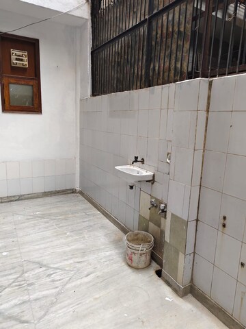 Bathroom in 3 BHK Independent House at Sector 56 – for Rent