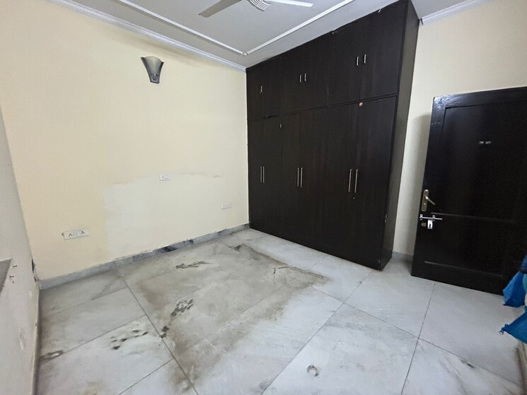 Room, ansal-plaza-sector-23 3 Bedroom 273 Sq.Yd. Builder Floor In Sector 23 Gurgaon 8315190