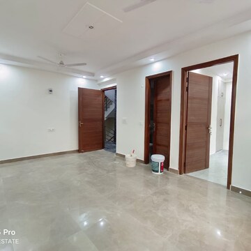 Living Room in 3 BHK Apartment at Palm Residency Chhatarpur, Rajpur Khurd Extension – for Rent