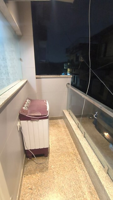 Balcony in 2 BHK Builder Floor at Subhash Nagar – for Rent
