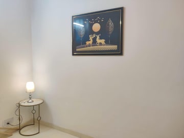 Room in 3 BHK Builder Floor at Sector 46 – for Rent