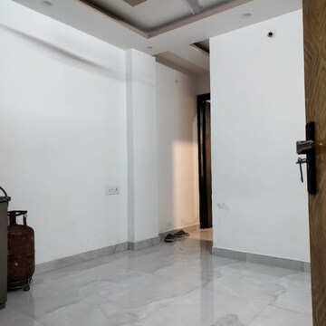 Room in 1 BHK Apartment at Palm Residency Chhatarpur, Rajpur Khurd Extension – for Rent