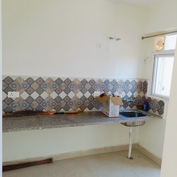 2 BHK Apartment For Rent in Signature Global Proxima, Sector 89