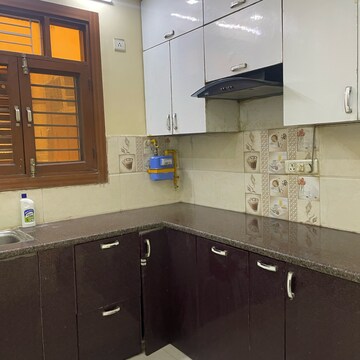 Kitchen in 3 BHK Builder Floor at Vaishali Sector 4 – for Sale