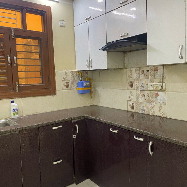 Kitchen, vaishali sector 4 3 Bedroom 1400 Sq.Ft. Builder Floor In Vaishali Sector 4 Ghaziabad 8315383