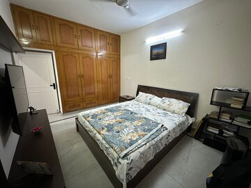 Bedroom in 2.5 BHK Builder Floor at Sector 24 – for Rent