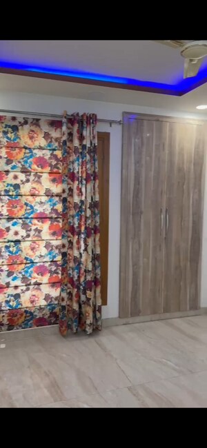 Room in 3.5 BHK Builder Floor at Sector 85 – for Sale