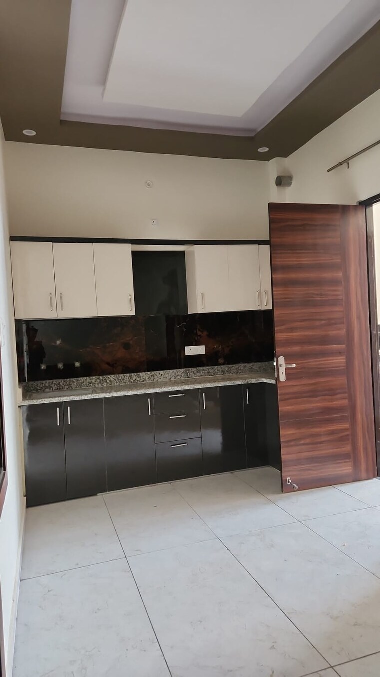 Kitchen, amehra adipur 3 Bedroom 76 Sq.Yd. Independent House In Amehra Adipur Meerut 8315456