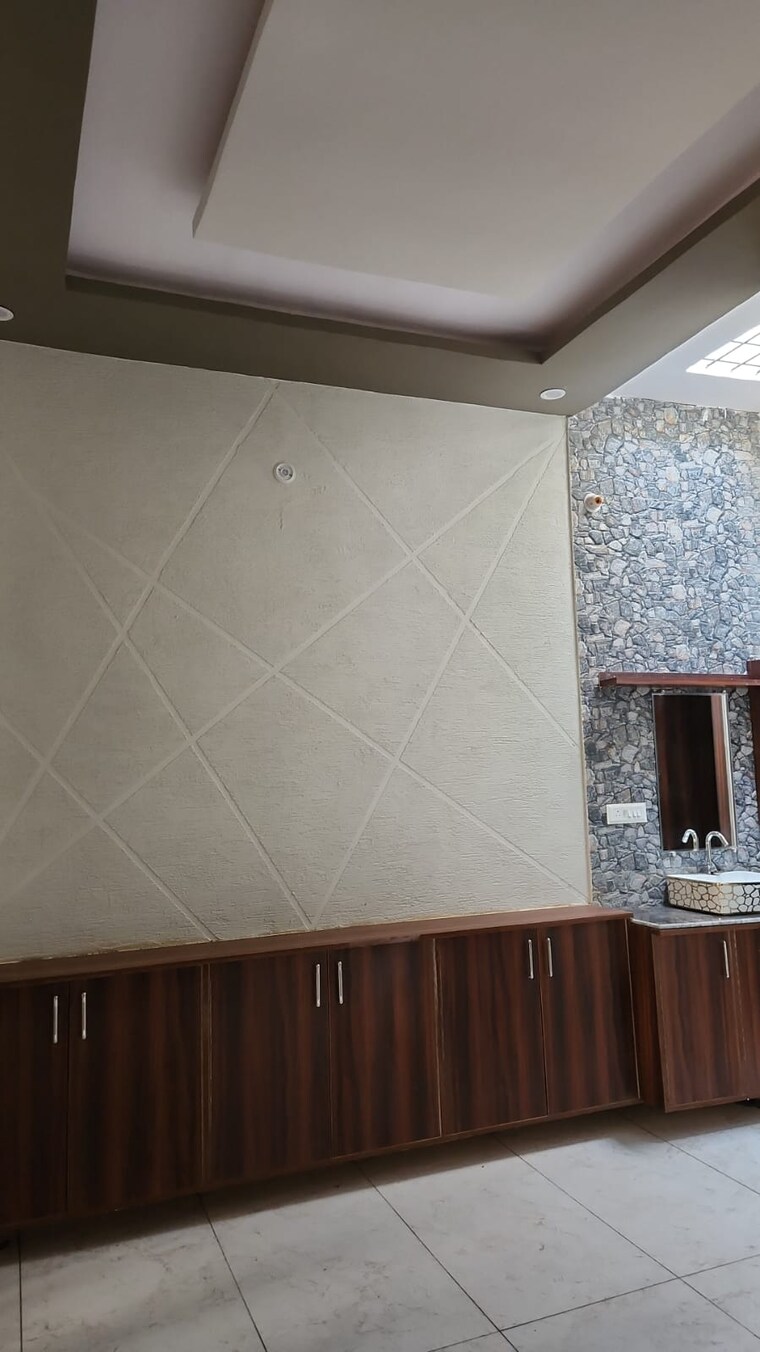 undefined, amehra adipur 3 Bedroom 76 Sq.Yd. Independent House In Amehra Adipur Meerut 8315456