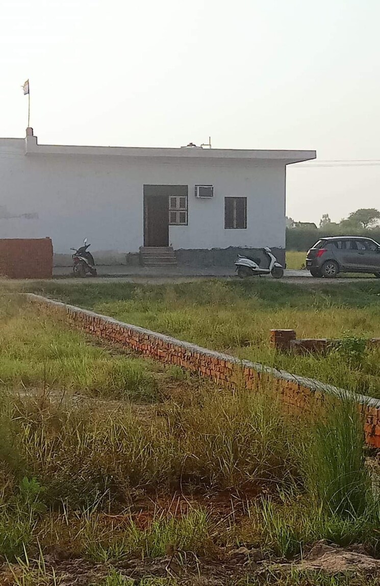 undefined, sector 92  200 Sq.Yd. Plot In Sector 92 Faridabad 8315509