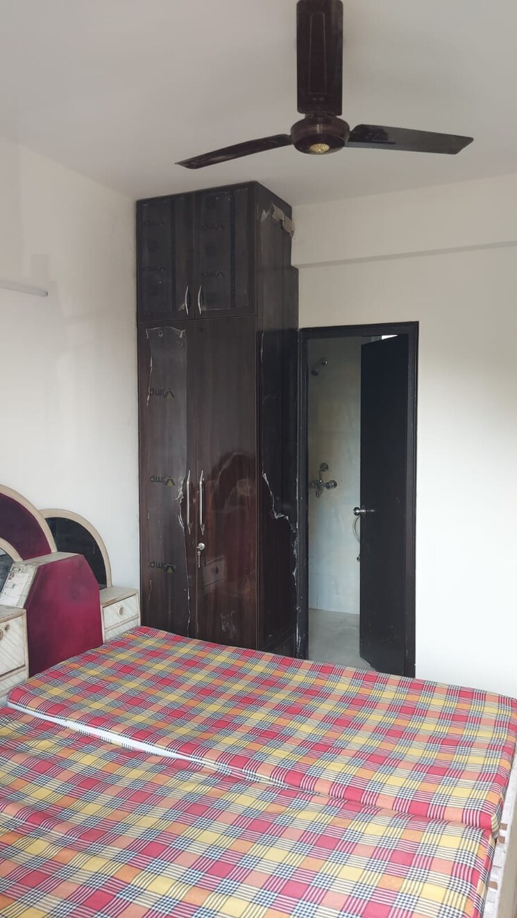 Bedroom, signature-the-serenas 2 Bedroom 724 Sq.Ft. Apartment In Sohna Sector 36 Gurgaon 8315536