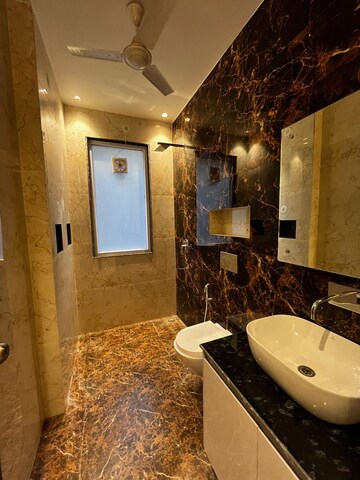 Team Area in 3 BHK Builder Floor at Ansal Sushant Lok I, Sector 43 – for Rent