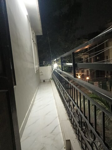 Balcony in 3 BHK Builder Floor at Sector 46 – for Rent