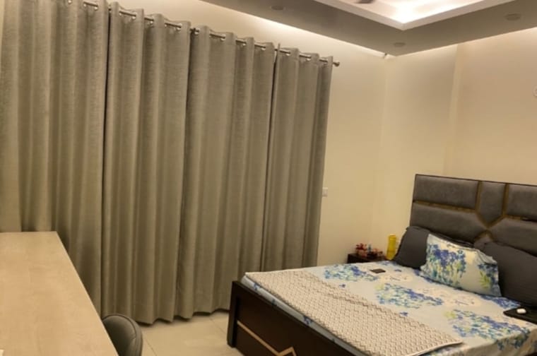 Bedroom, sunworld-arista 4 Bedroom 2700 Sq.Ft. Apartment In Sector 168 Noida 8315568
