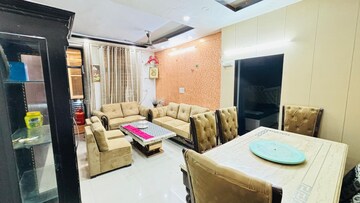 Team Area in 2 BHK Apartment at Ardee City, Sector 52 – for Rent