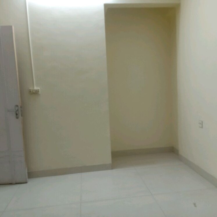 Room, brahmand-phase-8 2 Bedroom 555 Sq.Ft. Apartment In Brahmand Thane 8315586