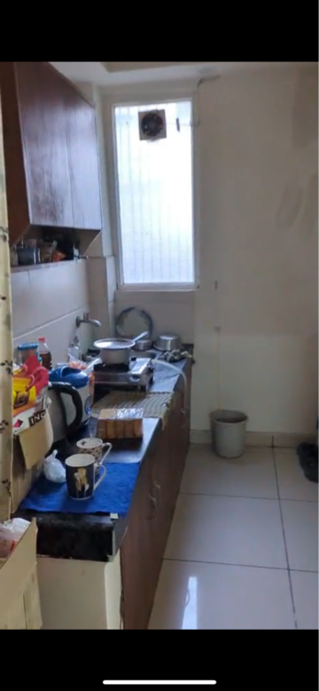 Team Area in 1 RK Builder Floor at Sector 24 – for Rent