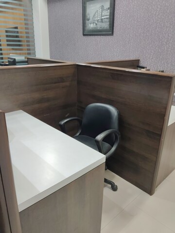 Furnished Amenities in  Office Space at Netaji Subhash Place – for Rent