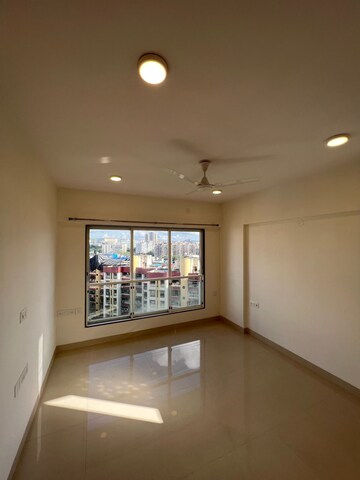 Bedroom in 2 BHK Apartment at Pride Park Royale, Andheri East – for Rent