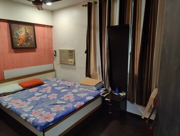 Bedroom in 2 BHK Villa at Sion West – for Sale