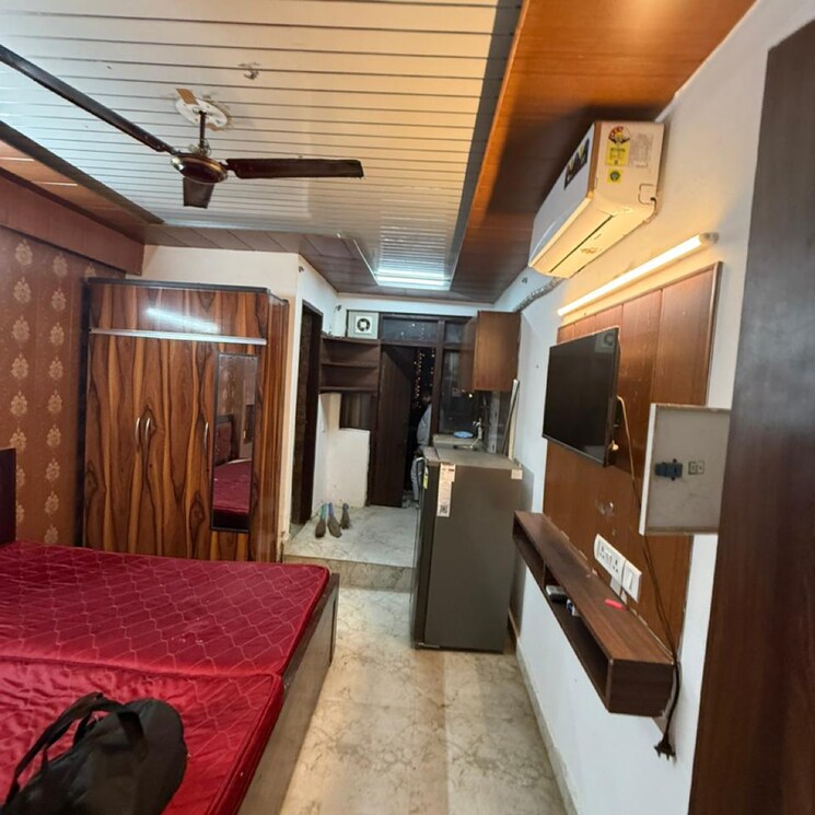 Bedroom, emaar-emerald-floors-premier 1 RK 230 Sq.Ft. Apartment In Sector 65 Gurgaon 8315783