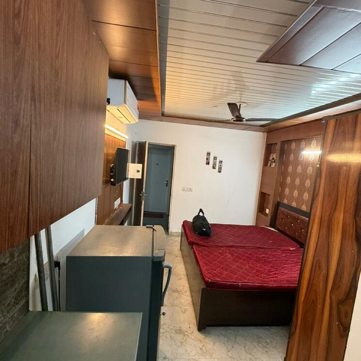 Bedroom, emaar-emerald-floors-premier 1 RK 230 Sq.Ft. Apartment In Sector 65 Gurgaon 8315783