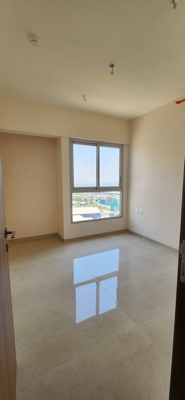 2 BHK Apartment For Rent in Piramal Vaikunth Vijit, Balkum Pada