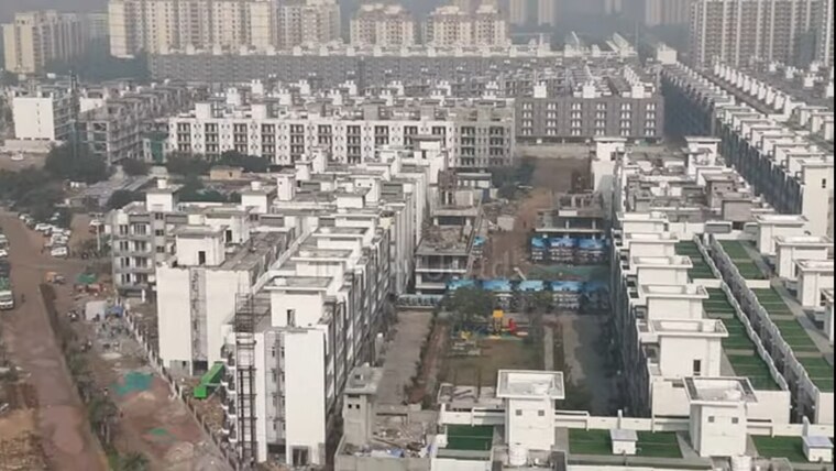 Exterior View, smart-world-gems 2.5 Bedroom 1120 Sq.Ft. Apartment In Sector 89 Gurgaon 8315921