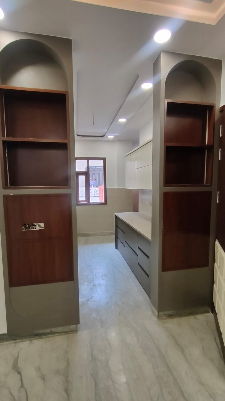 Kitchen, rohini sector 11 3 Bedroom 96 Sq.Mt. Builder Floor In Rohini Sector 11 Delhi 8315984