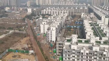 Master Plan in 2.5 BHK Apartment at Smart World Gems, Sector 89 – for Sale