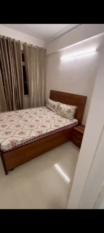 Bedroom in 2 BHK Apartment at Suncity Avenue 76, Sector 76 – for Rent