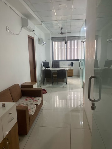 Commercial Office Space 610 Sq.Ft. For Resale in Jagatpur Ahmedabad  8315918