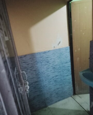 2 BHK Villa For Rent in Aliganj