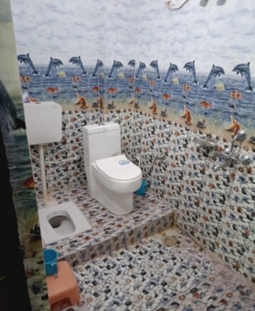 Bathroom in 2 BHK Villa at Jankipuram – for Rent