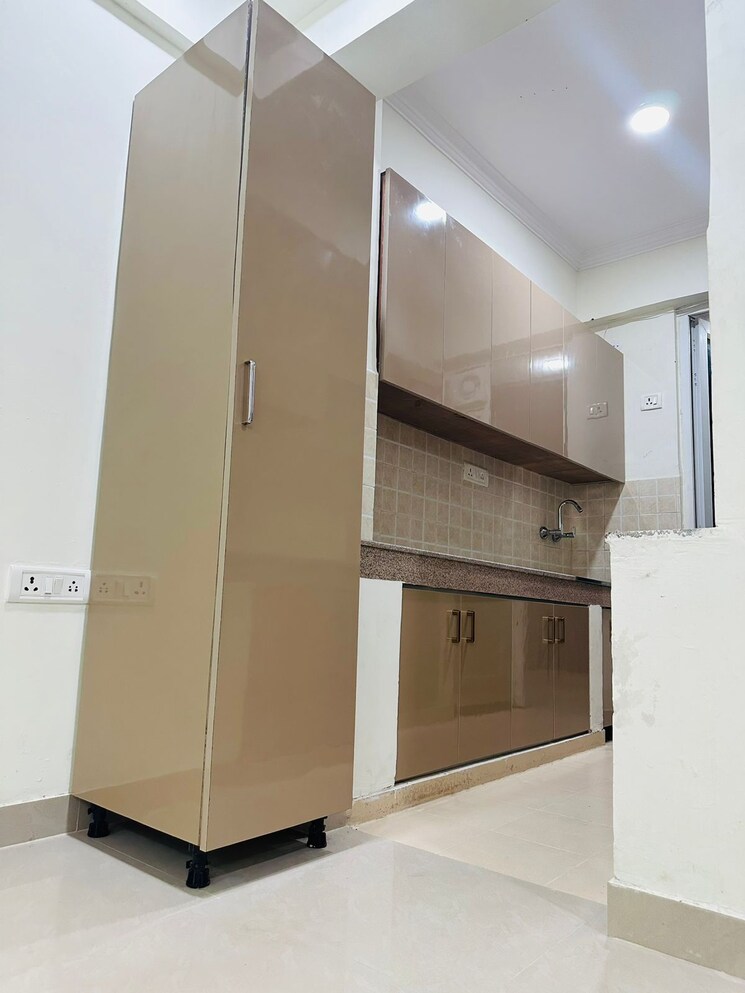 Bathroom, ac-tower 2 Bedroom 1200 Sq.Ft. Apartment In Sector 84 Gurgaon 8316258