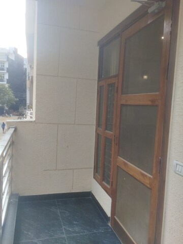 Bathroom in 2 BHK Builder Floor at Sector 42 – for Rent