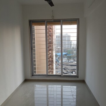Room in 2 BHK Apartment at Kharadi – for Rent